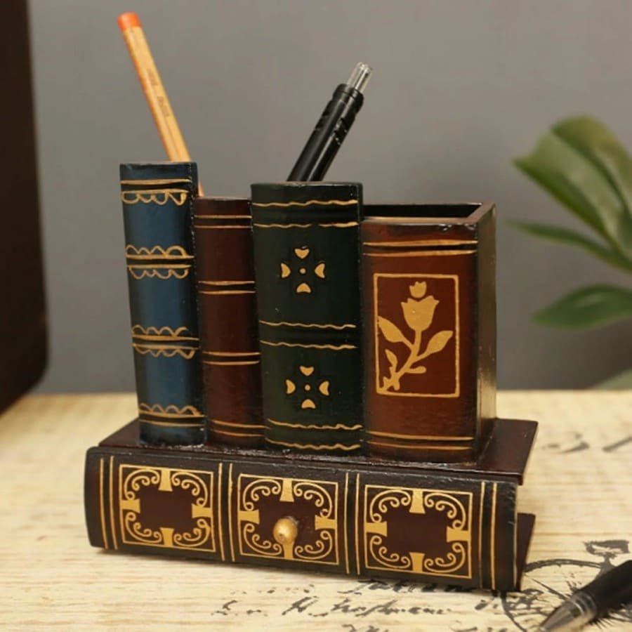 حامل أقلام وفازة ديكور بشكل كتب | تحفة مكتبية مع درج تخزين | متجر ببلاش